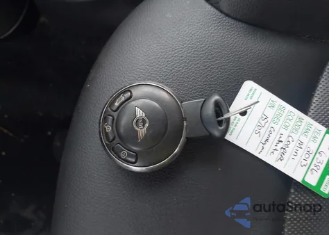 2013 Mini Cooper Cooper S из США, поврежденный, VIN WMWZC5C53DWM15705